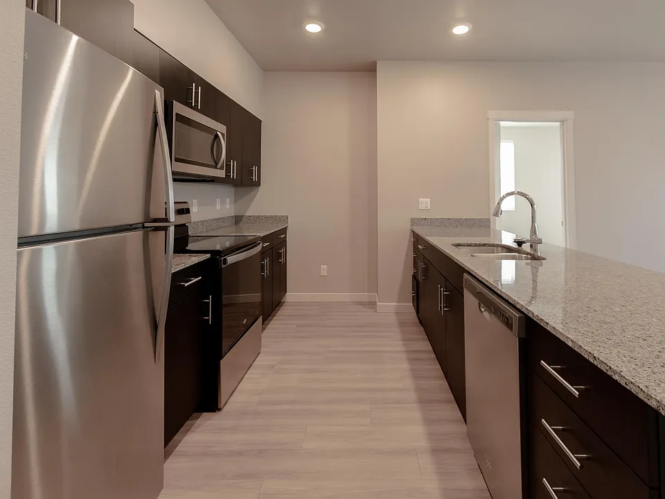 2x2 Kitchen