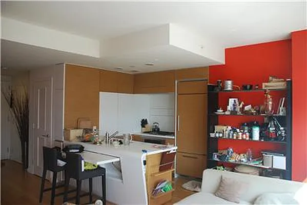 Sold by R New York | media 21