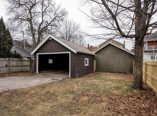 1572 Wealthy St SE #2, Grand Rapids, MI 49506