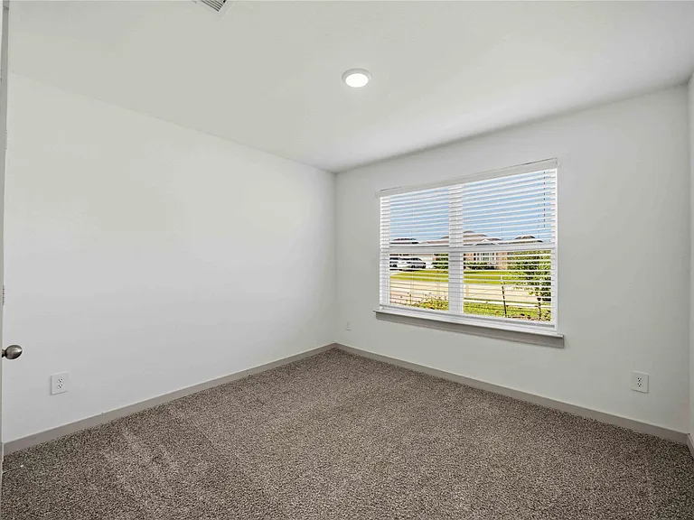 7127 Whispering Leaf St — Photo 18