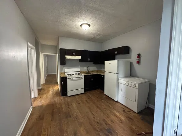 635 S 19th St #2E, Newark, NJ 07103
