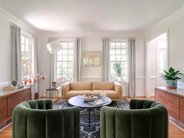 4275 Redwood Ln, Earlysville, VA 22936