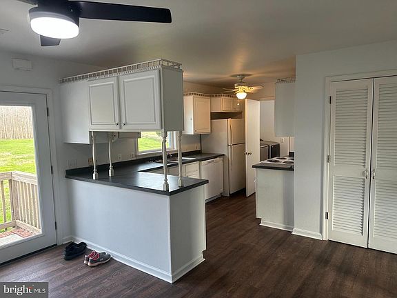 5th image of 3270 Whitehaven Rd