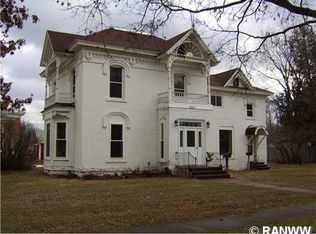 605 W Grand Ave, Chippewa Falls, WI 54729