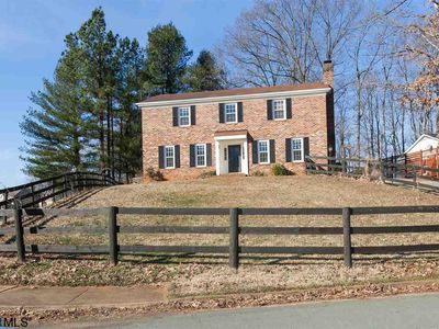 415 Berwick Ct, Charlottesville, VA, 22901