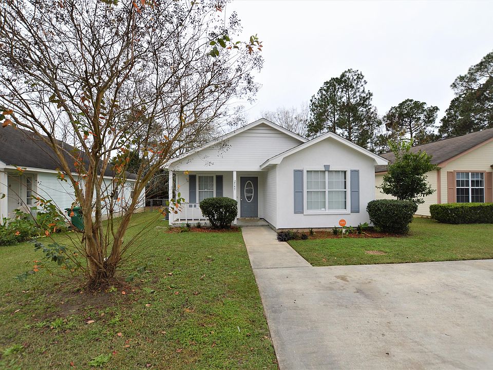 1st image of 2747 Tyndall Dr