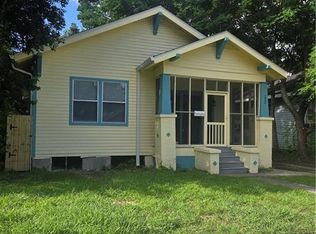2644 Acacia St, New Orleans, LA 70122