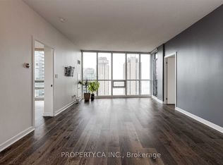 18 Harbour St #2410, Toronto, ON M5J 2Z6