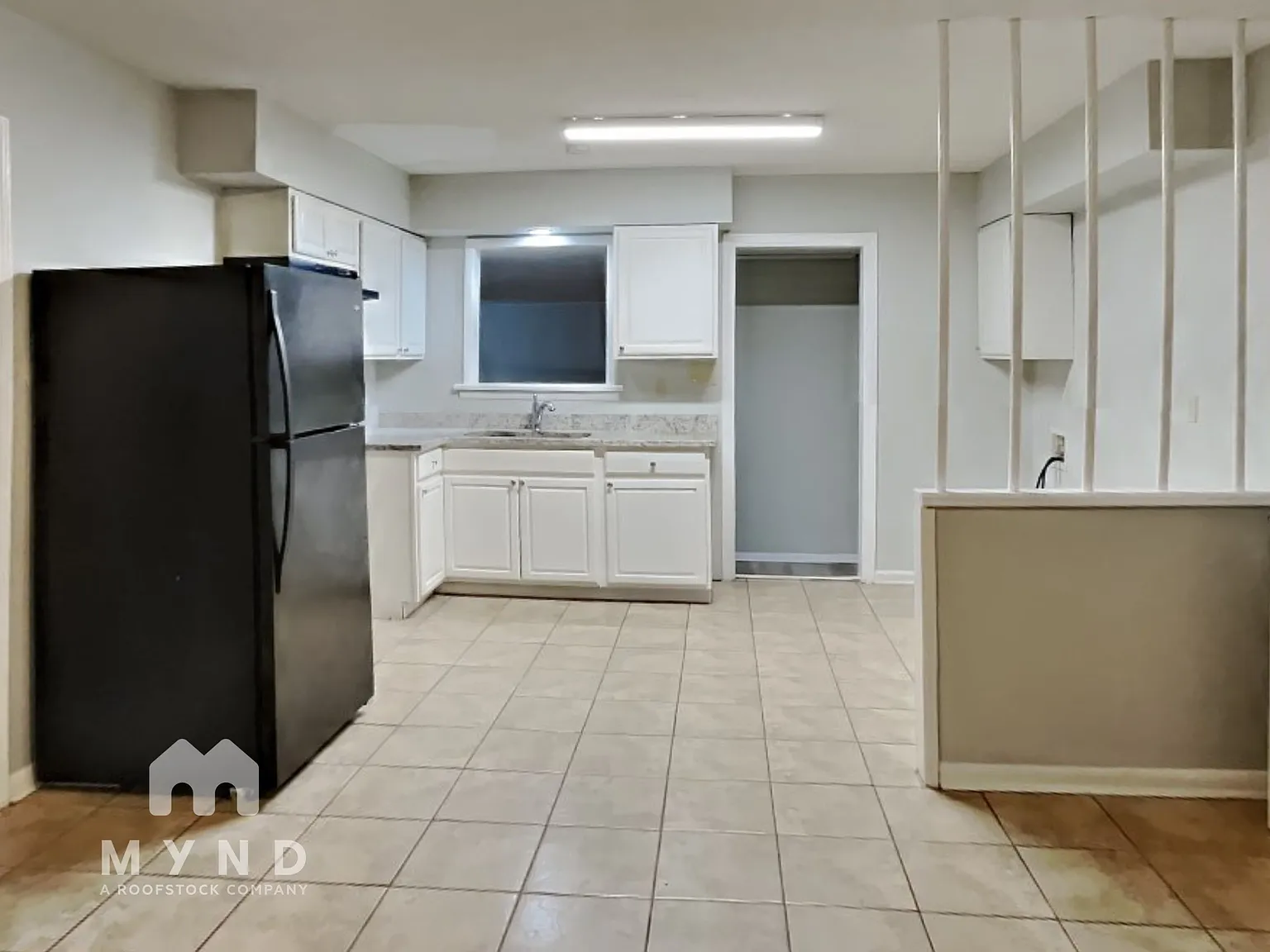 4 bed, 1.5 bath, 2076 sqft, $1,350 — Photo 3