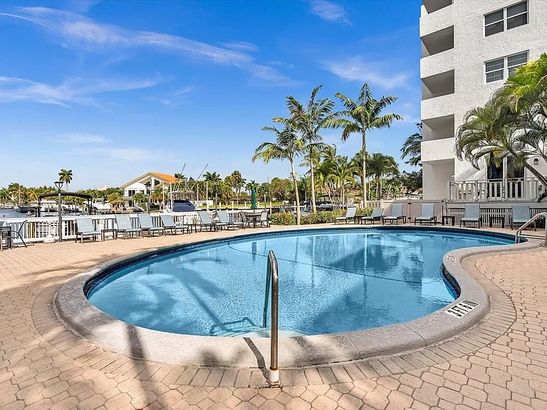 1421 S Ocean Blvd #219 — Photo 34