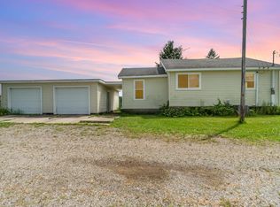 6340 N Lewis Rd, Coleman, MI 48618