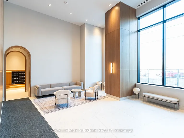 1185 Dupont St SE #505 — Photo 2