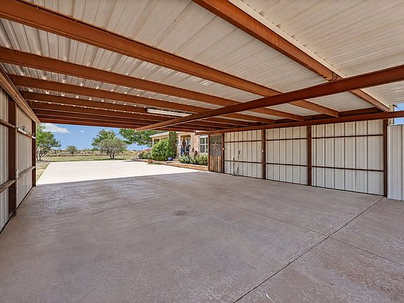 5th image of 6709 N Elkins Rd