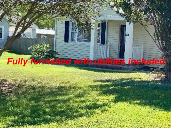 24 Cedar Ln