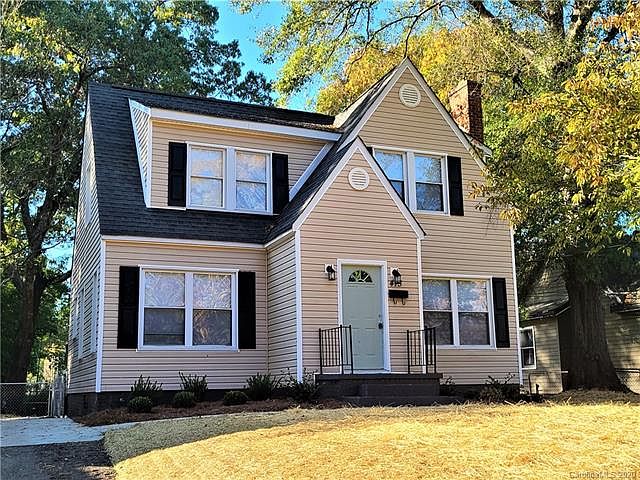 1st image of 413 Willow St