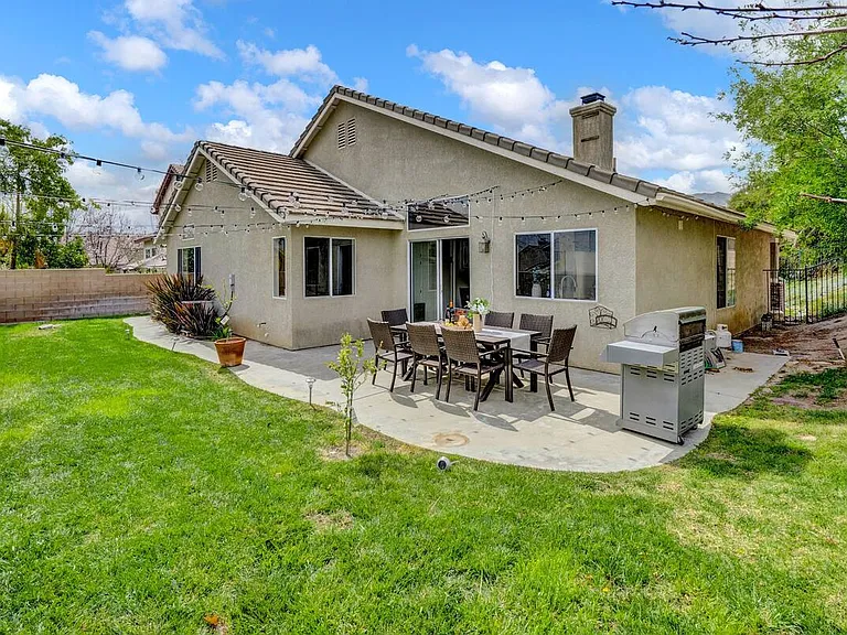 25531 Crockett Ln — Photo 10