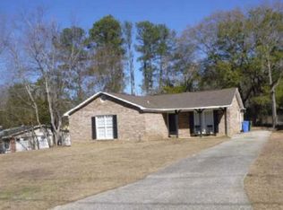 6055 Luna Dr, Columbus, GA