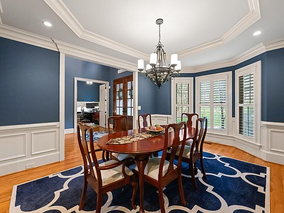 3rd image of 12313 The Gates Dr