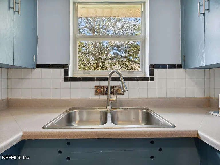 3582 Hedrick St #4 — Photo 6