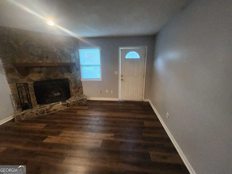 4002 Hawthorne Cir SE #A — Photo 5