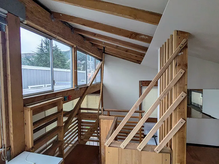 460 Mariposa St — Photo 18