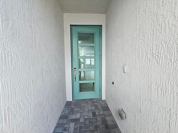 4th image of 8641 Antarus Dr