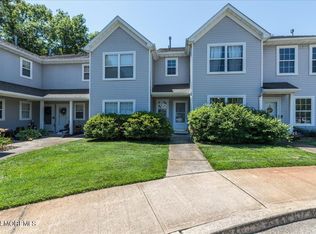305 Prosperity Ct, Toms River, NJ