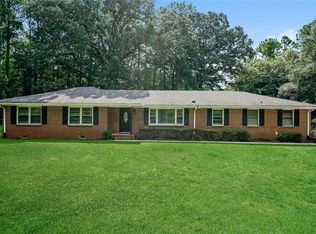 1904 Old Conyers Rd, Stockbridge, GA 30281