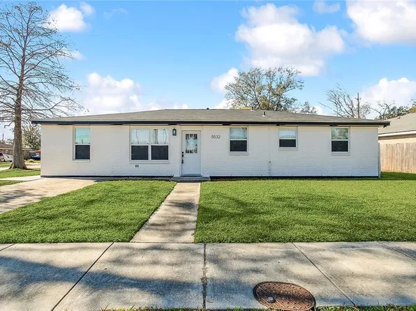 5532 3rd St, Violet, LA 70092