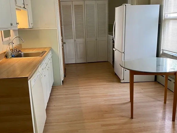 12 Crescent Ave, Revere, MA 02151