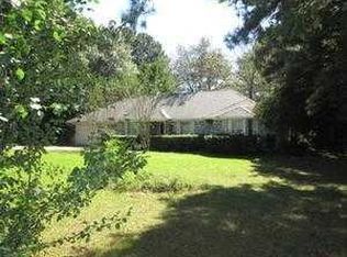 32 Watersview Dr, Jackson, MS 39212