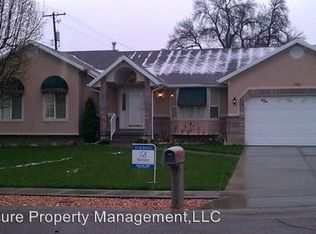 1269 E Iris Ln, Salt Lake City, UT 84106