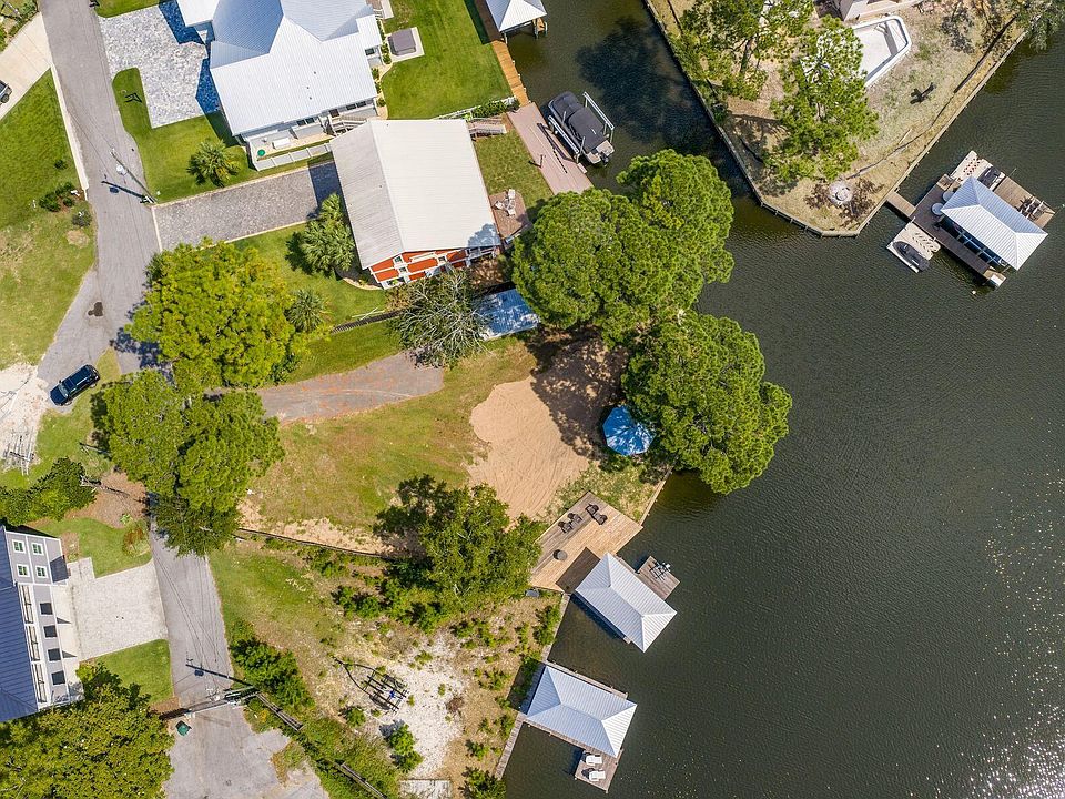 1st image of 83 Anchor Ln