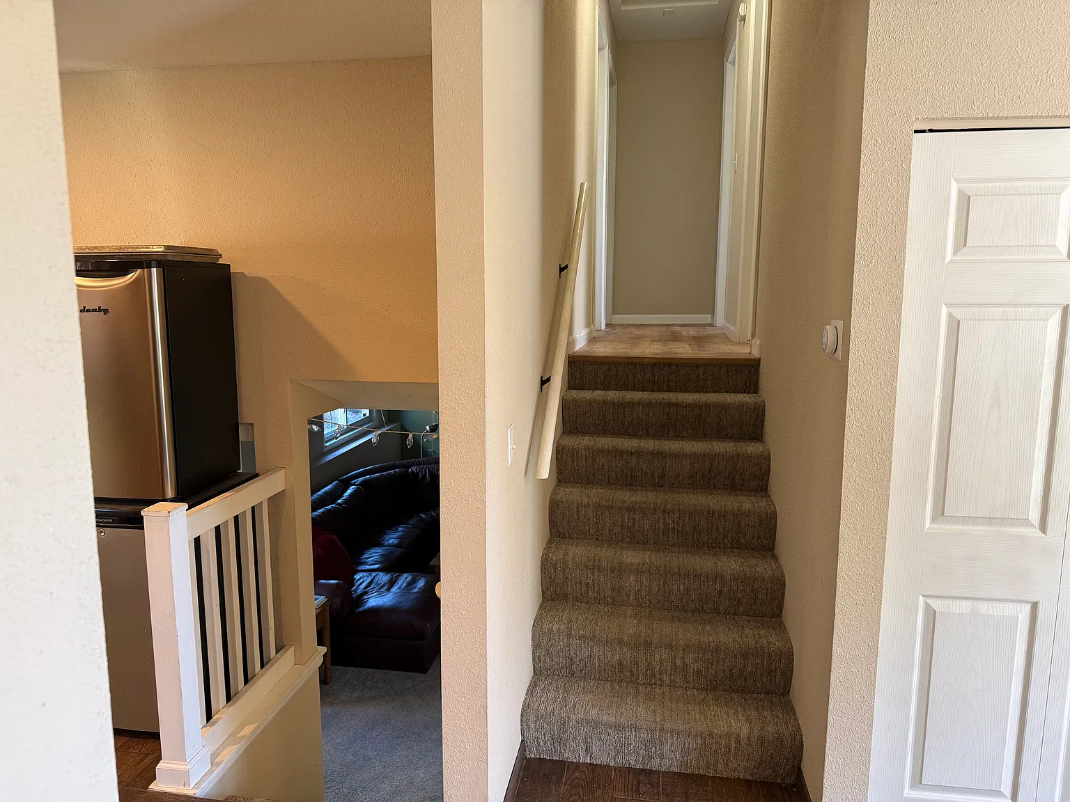 4 bed, 1728 sqft, $800 — Photo 2