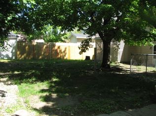 781 Knapp St NE, Grand Rapids, MI 49505