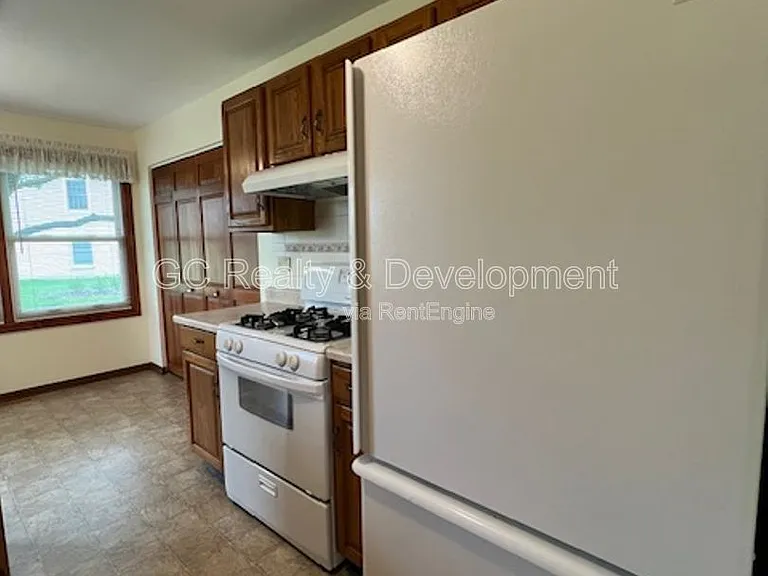 0N155 Windermere Rd #1001 — Photo 13