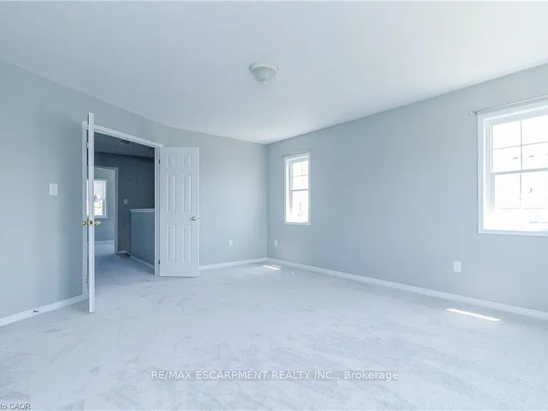 137 Windwood Dr — Photo 10