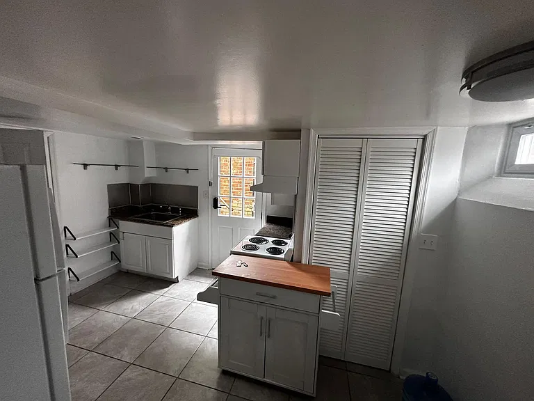 4117 Jones Bridge Rd — Photo 9