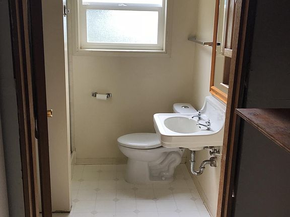 Downstairs 3/4 Bath