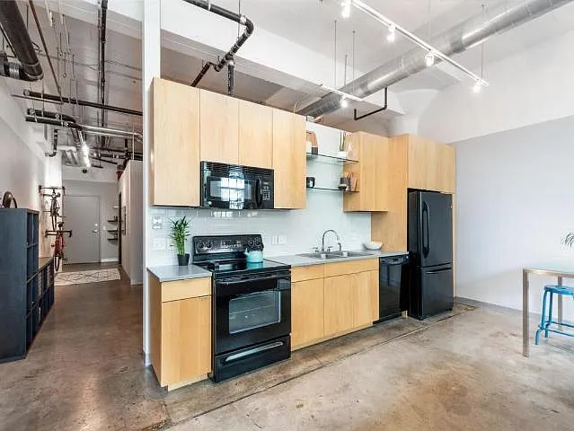 730 Stinson Blvd #124 — Photo 8
