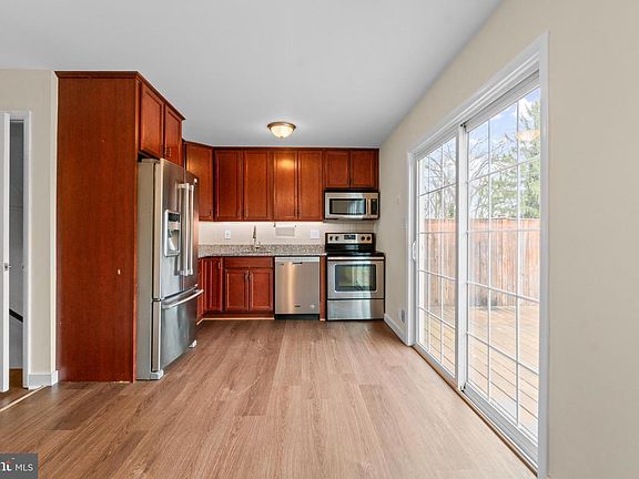 5th image of 87 Haverhill Rd