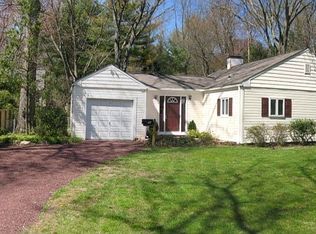 70 Valley Rd, Princeton, NJ 08540
