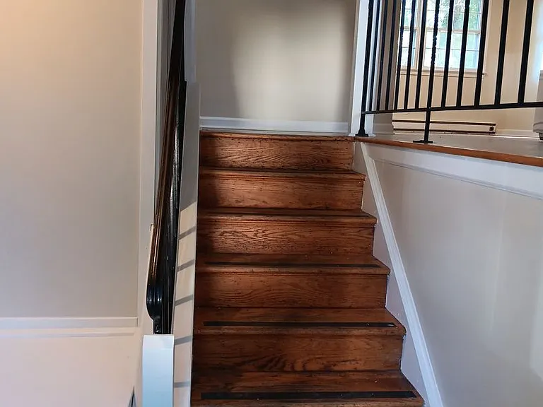 110 Middlesex Dr — Photo 7