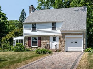 1110 Shorewood Blvd, Madison, WI 53705