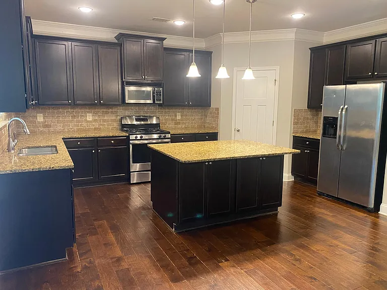 3389 Mulberry Cove Way — Photo 6