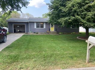 719 SW 4th St, Stuart, IA 50250