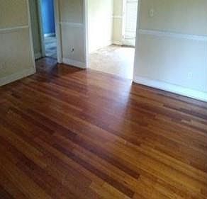 5th image of 396 Hood St