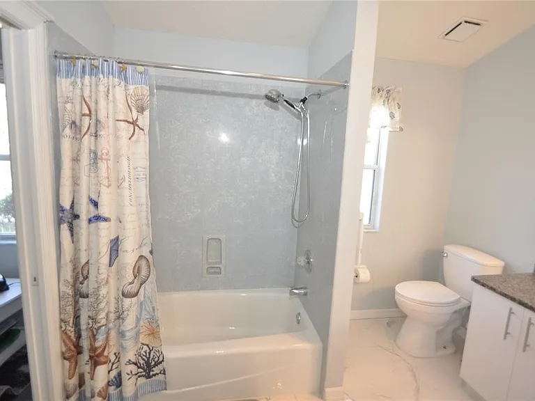16 Cedarwood Ct — Photo 30