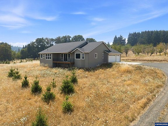 4th image of 16575 SE Woodland Heights Rd