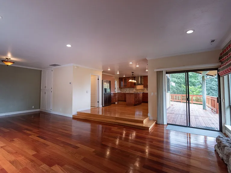 22688 Riva Ridge Rd — Photo 11